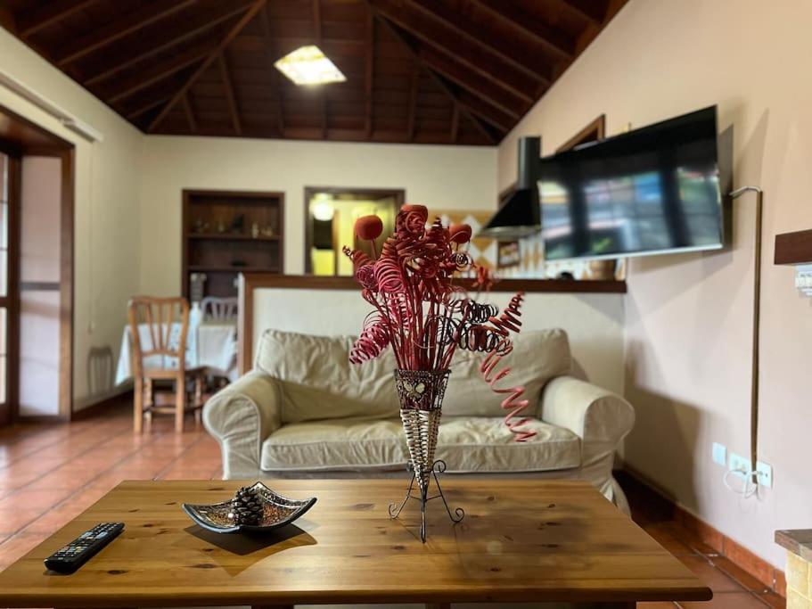 Вилла Rustic House La Montana Брения-Баха Экстерьер фото