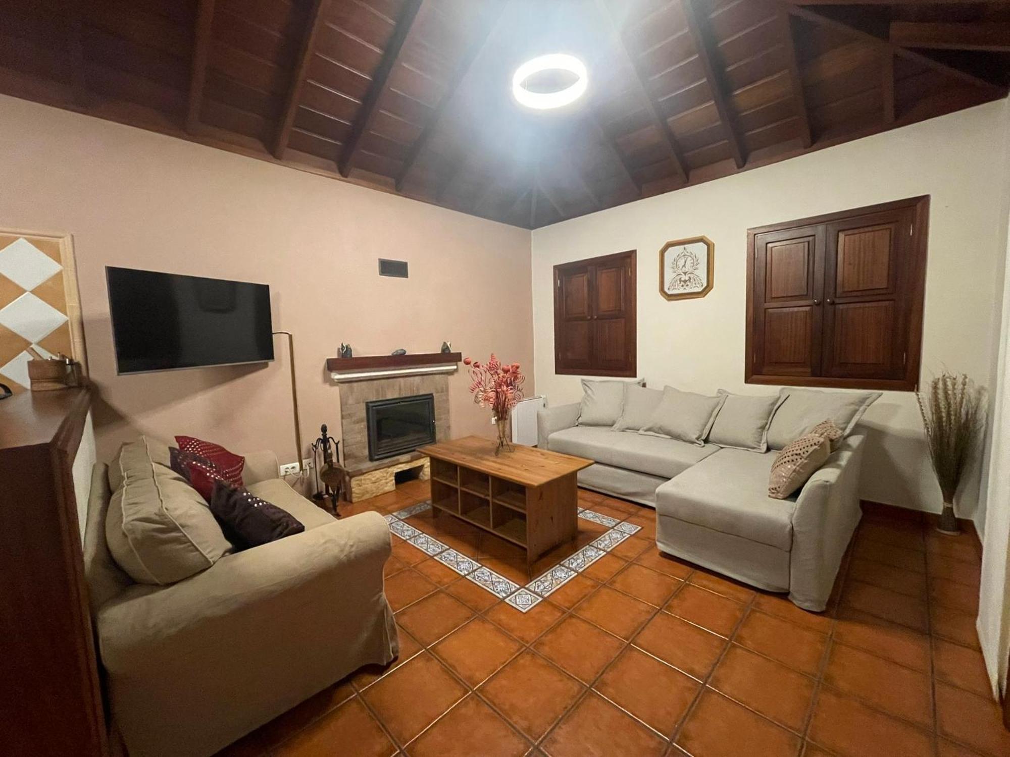 Вилла Rustic House La Montana Брения-Баха Экстерьер фото